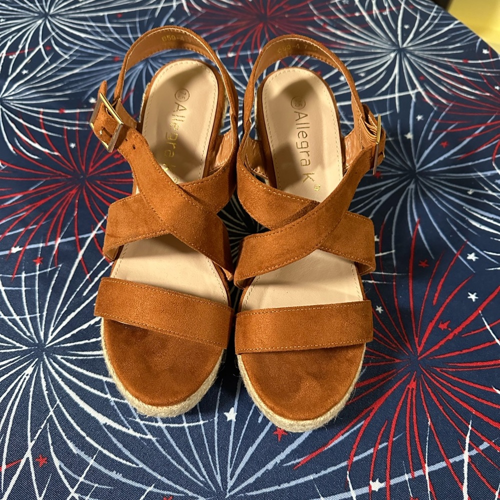 Allegra K Wedge Sandal